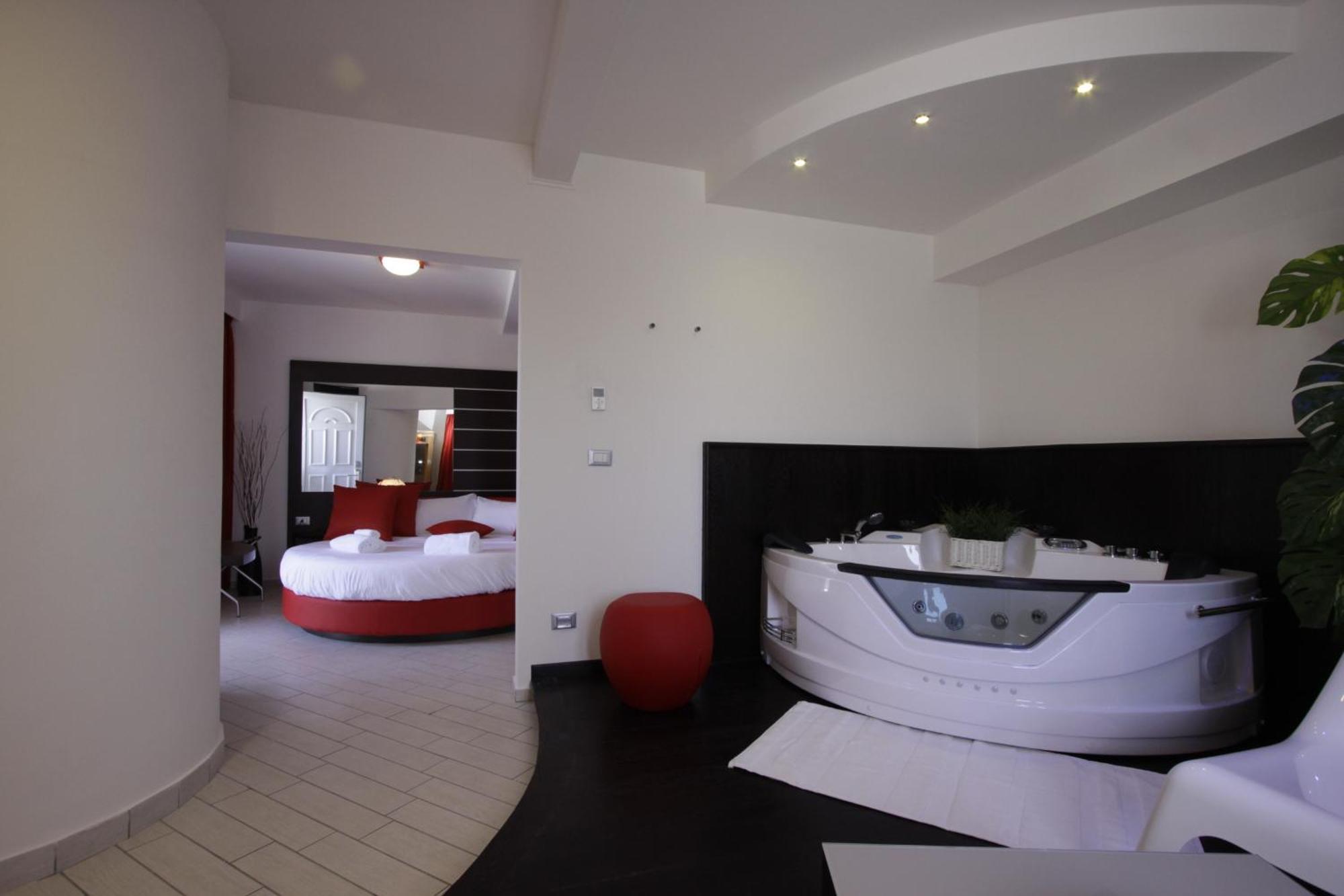 Hotel Paradise Airport Forli Ngoại thất bức ảnh